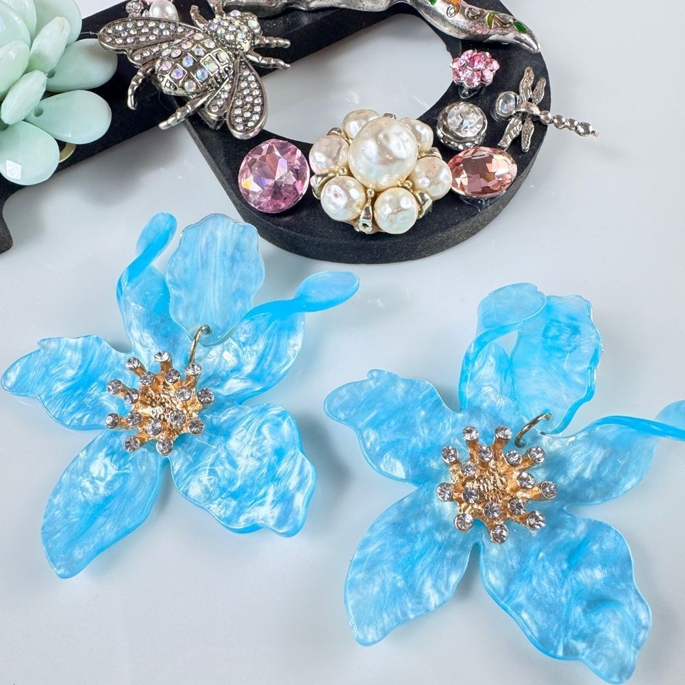Zara Blue Floral Drop Earrings